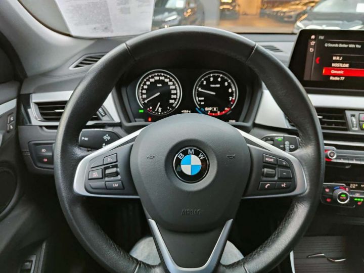 BMW X2 sDrive18iA Alu19-Led-Leder-Cam-Hud - 7